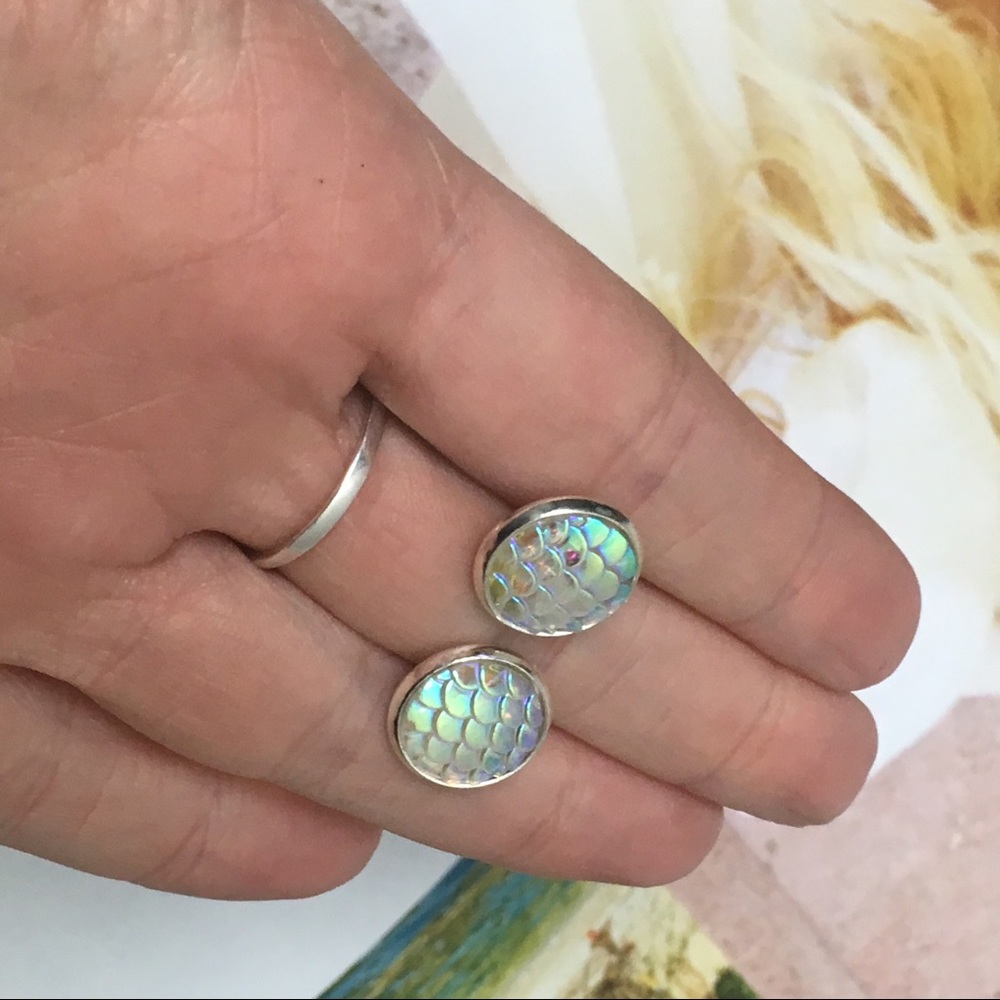 Handmade clear holographic mermaid scale studs - Picture 3 of 4